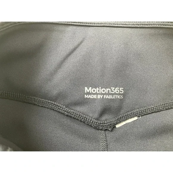Fabletics Black High Waisted Side Pocket Athletic Leggings Womens Size Medium - Picture 9 of 9
